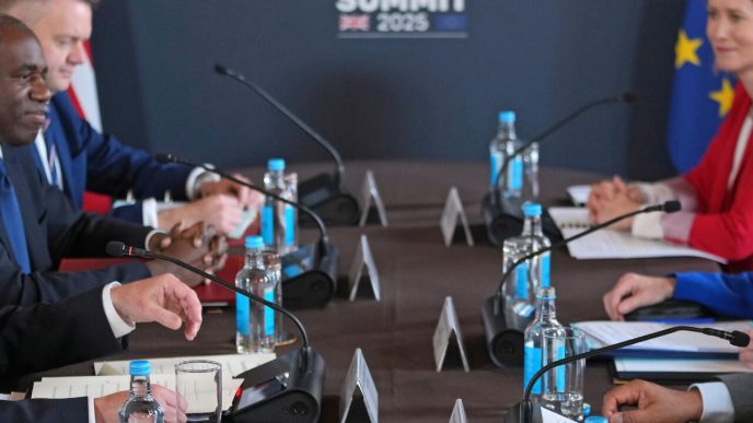 découvrez tout sur les accords de reconnaissance mutuelle dans l'union européenne : définition, fonctionnement, avantages et impact sur la circulation des biens et services au sein de l’ue.